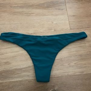 Benoa swim - hanalei bottoms atlas